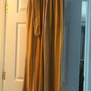 Flowy cinched waste pants with belt